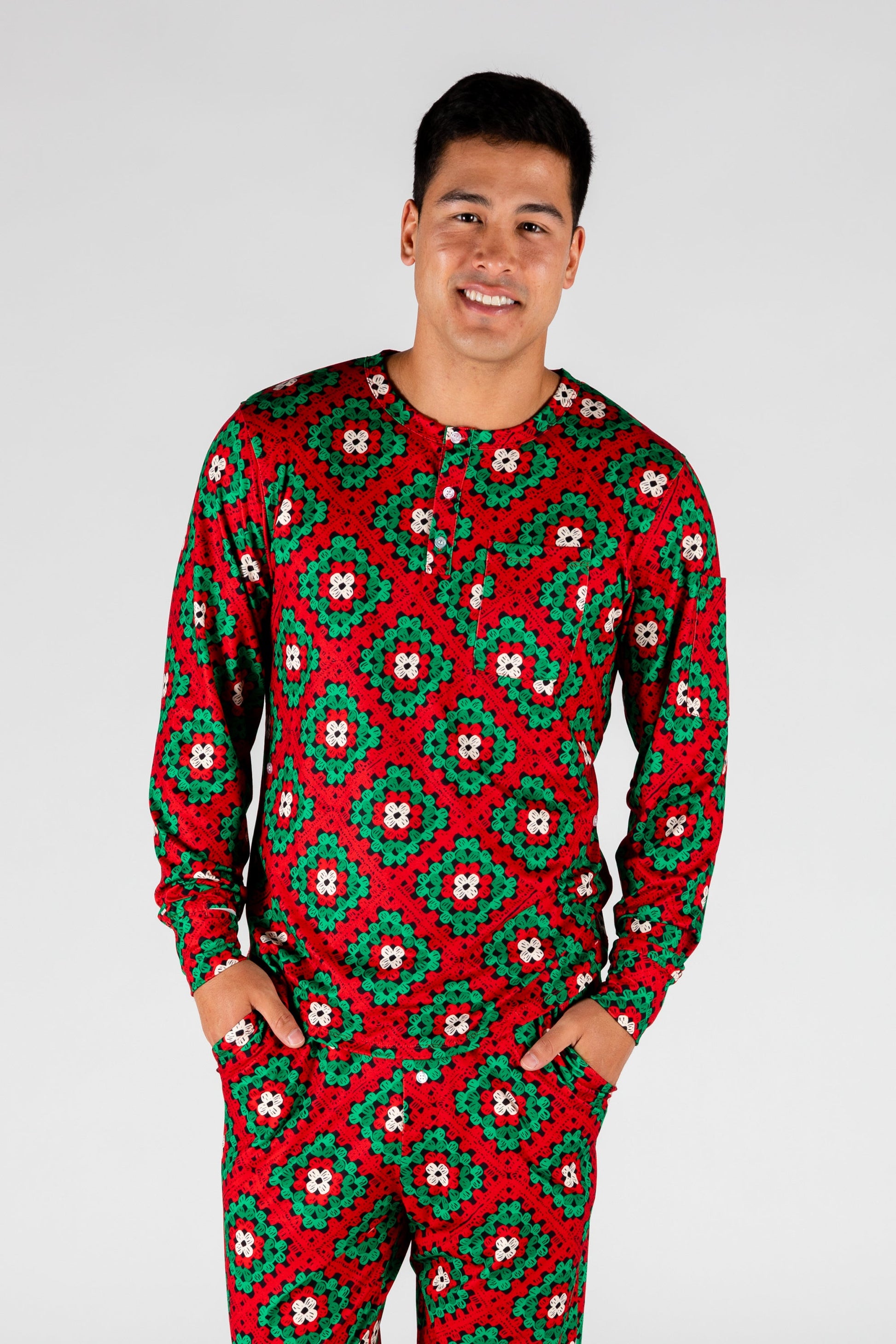  The Quilty Pleasure | Mens Red And Green Quilted Christmas Pajama Top