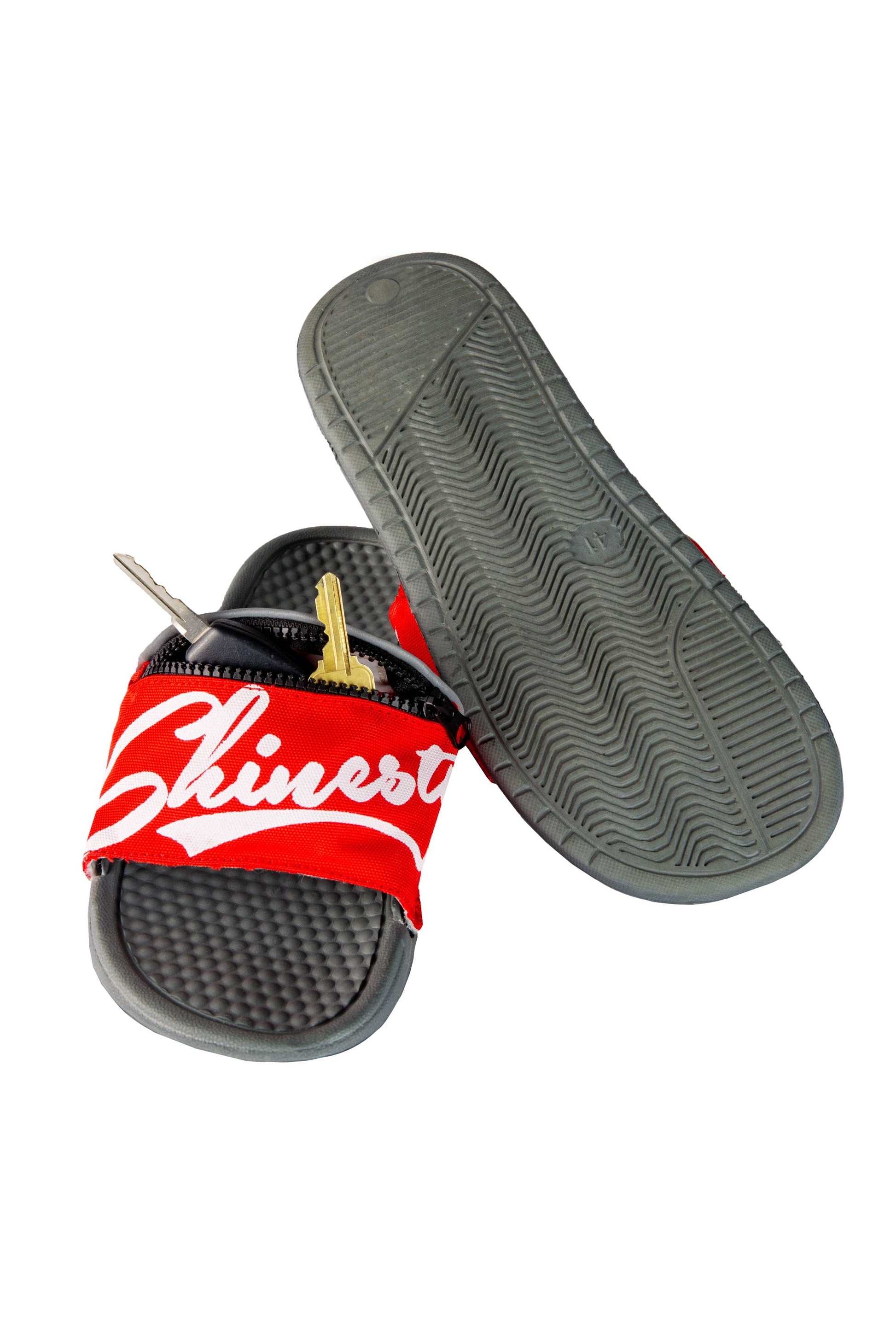  The Shiner Slips | Shinesty Fanny Pack Slippers