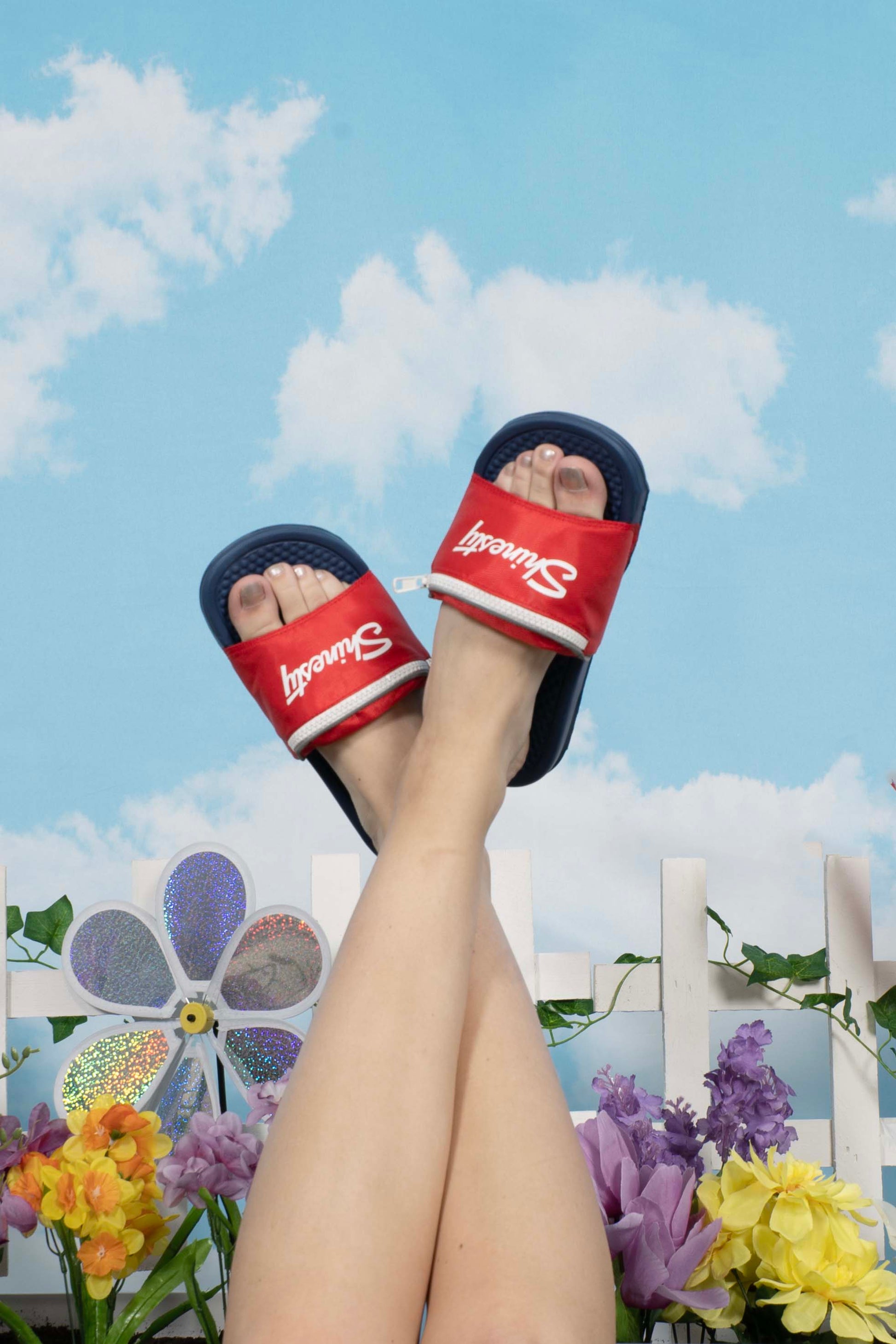  The Slip It In | Shinesty USA Fanny Pack Slides